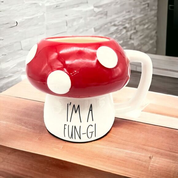 Rae Dunn I'm A Fun-Gi Mug - Picture 1 of 2